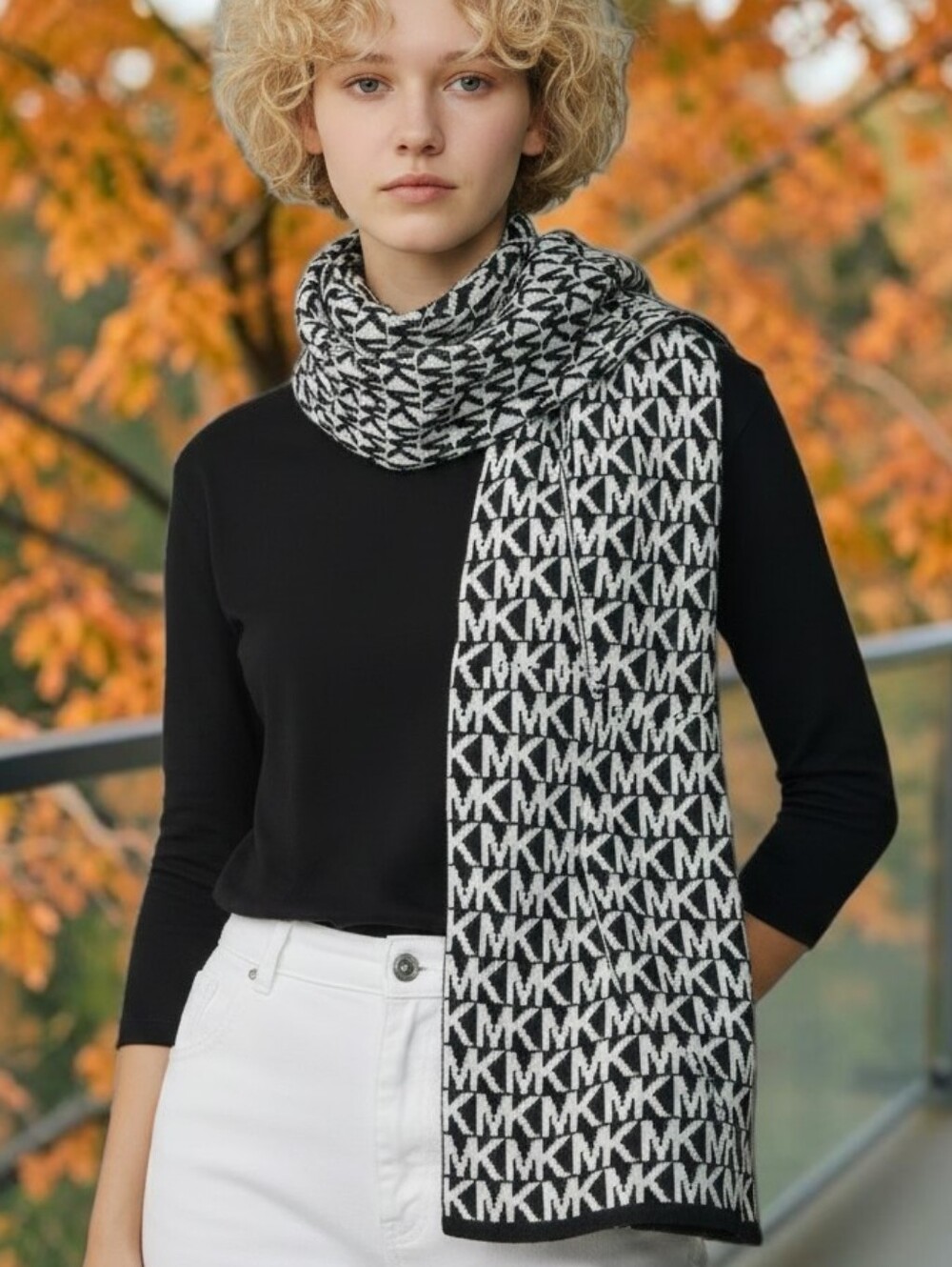 Michael Kors Black and White MK Logo Knit Scarf 33in Long Classic Soft Designer